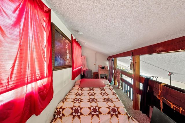 2200 BAHIA VISTA STREET B8, Sarasota, FL 34239