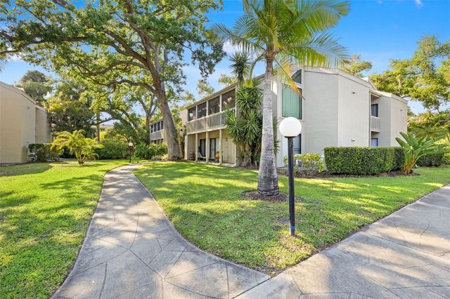 2200 BAHIA VISTA STREET B8, Sarasota, FL 34239