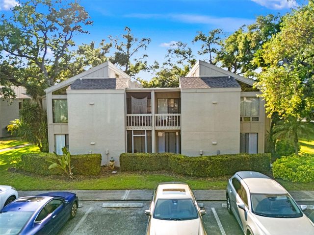 2200 BAHIA VISTA STREET B8, Sarasota, FL 34239