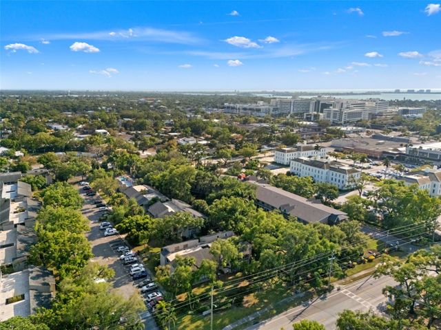 2200 BAHIA VISTA STREET B8, Sarasota, FL 34239