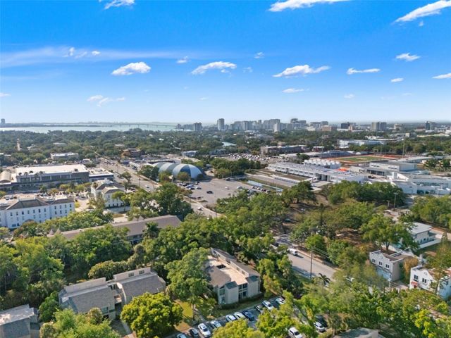 2200 BAHIA VISTA STREET B8, Sarasota, FL 34239