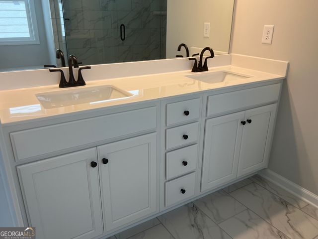 3497 Iron Hearth Bend 115A, Snellville, GA 30039