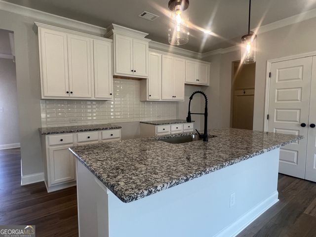 3497 Iron Hearth Bend 115A, Snellville, GA 30039