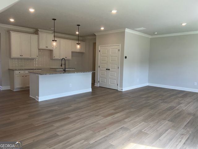 3497 Iron Hearth Bend 115A, Snellville, GA 30039