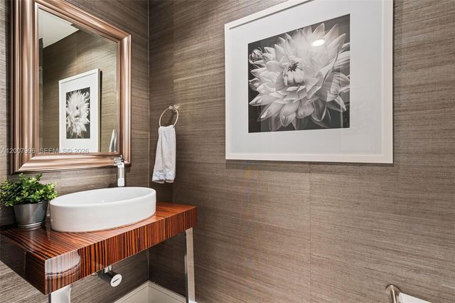 2711 S Ocean Dr 606, Hollywood, FL 33019