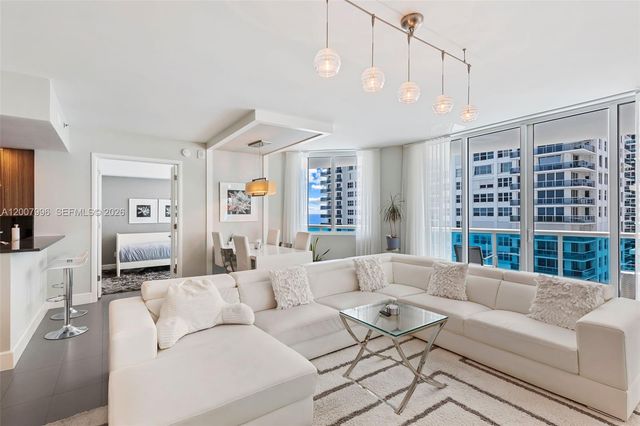 2711 S Ocean Dr 606, Hollywood, FL 33019