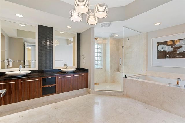 2711 S Ocean Dr 606, Hollywood, FL 33019