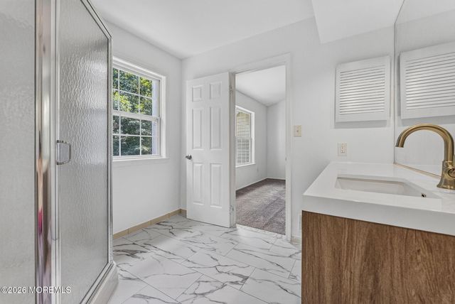 496 Cottonwood Court, Howell, NJ 07731