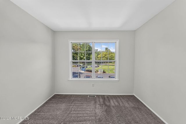 496 Cottonwood Court, Howell, NJ 07731
