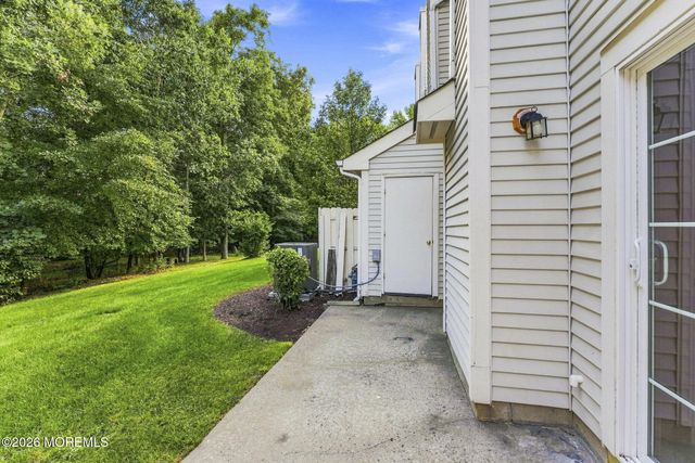 496 Cottonwood Court, Howell, NJ 07731
