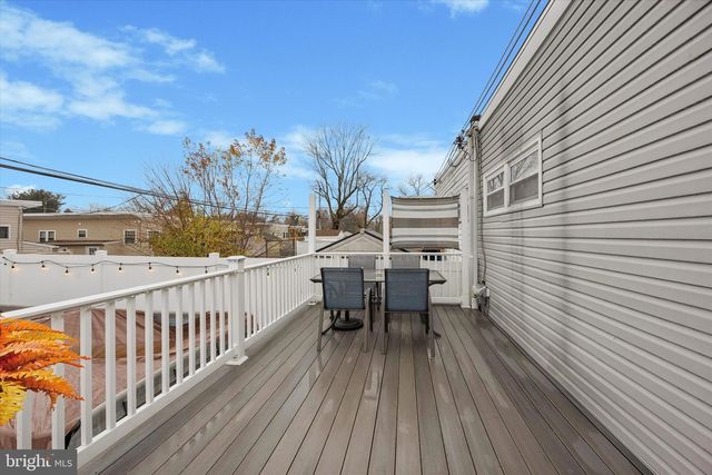 213 HOFFMAN RD, Ridley Park, PA 19078