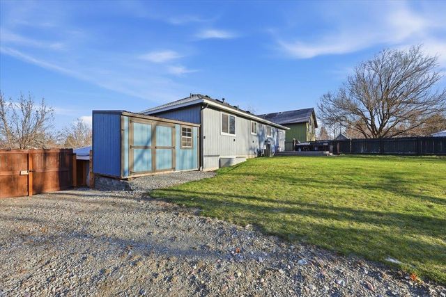 23014 E Valleyway Ave, Liberty Lake, WA 99019