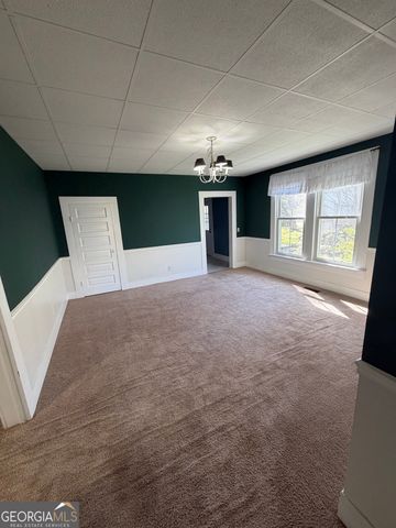 151 S Tusten Street, Elberton, GA 30635