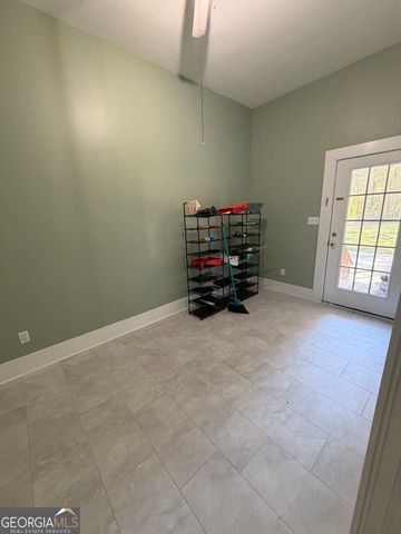 151 S Tusten Street, Elberton, GA 30635