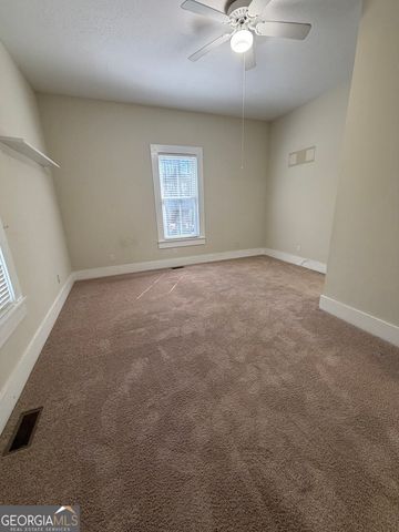 151 S Tusten Street, Elberton, GA 30635