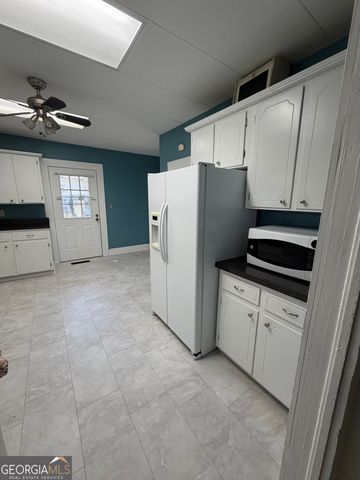 151 S Tusten Street, Elberton, GA 30635