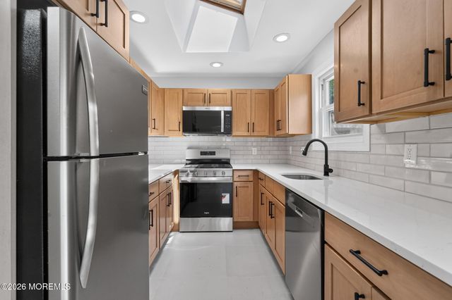 877 Egret Drive, Toms River, NJ 08753