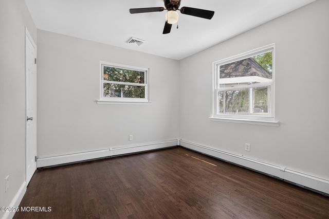 877 Egret Drive, Toms River, NJ 08753