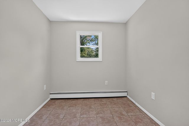 877 Egret Drive, Toms River, NJ 08753