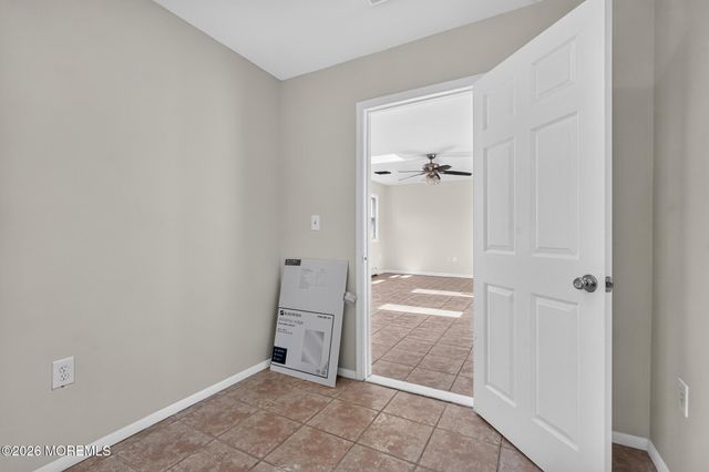 877 Egret Drive, Toms River, NJ 08753