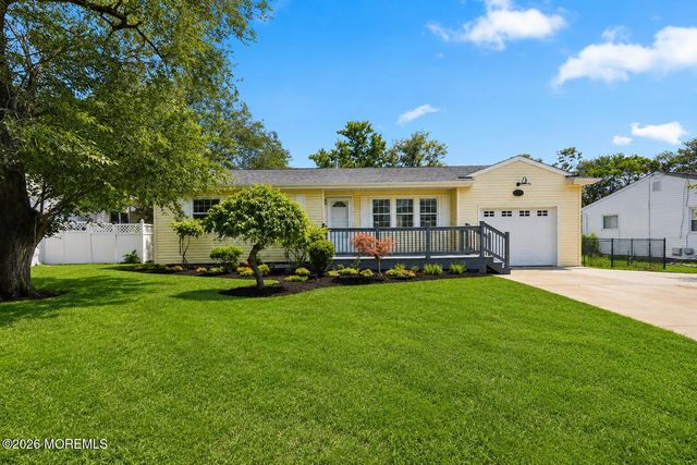 877 Egret Drive, Toms River, NJ 08753