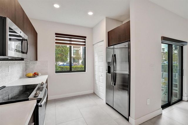 4771 NW 84th Ave, Doral, FL 33166