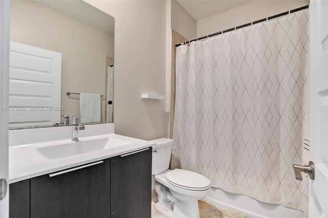 4771 NW 84th Ave, Doral, FL 33166