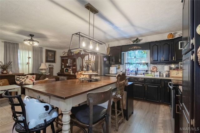 802 Oak Heights Road, Tallassee, AL 36078