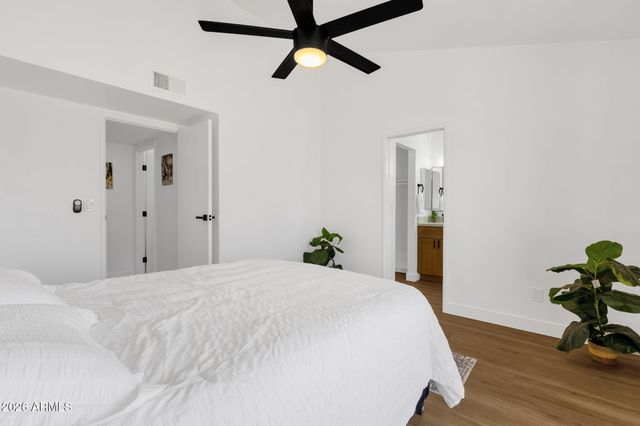 2020 W UNION HILLS Drive 258, Phoenix, AZ 85027