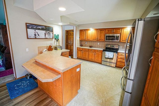 E8359 County Road H, Wisconsin Dells, WI 53965