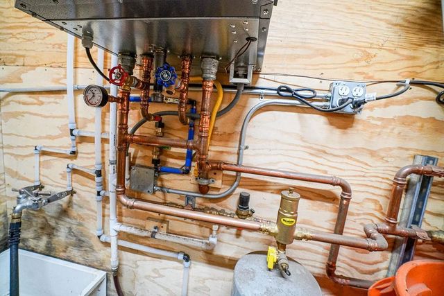 E8359 County Road H, Wisconsin Dells, WI 53965