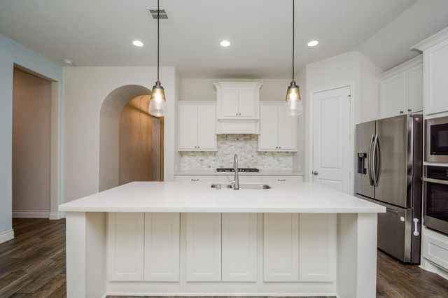 28127 Knight Peak Drive, Spring, TX 77386