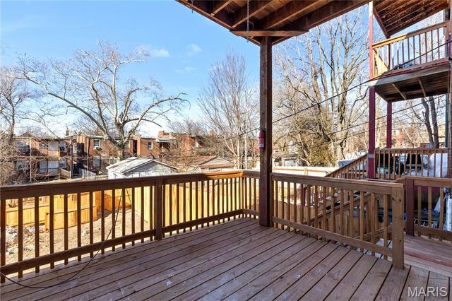 3633 Nebraska Avenue, St Louis, MO 63118