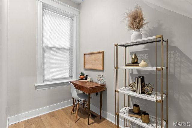 3633 Nebraska Avenue, St Louis, MO 63118