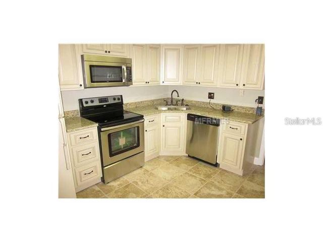 10356 CARROLLWOOD LANE 205, Tampa, FL 33618