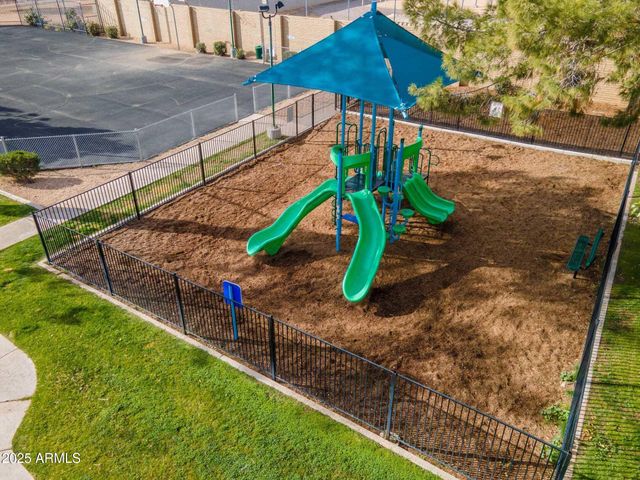 9410 N 31st Avenue 1, Phoenix, AZ 85051