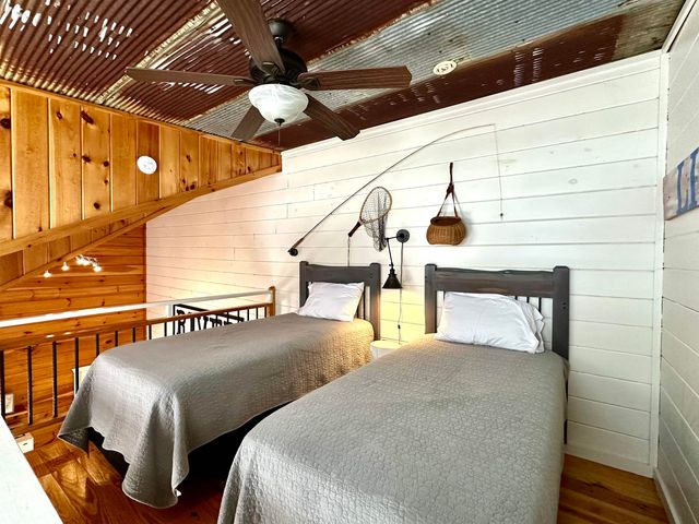 144 Hollie Lane, Mountain View, AR 72556