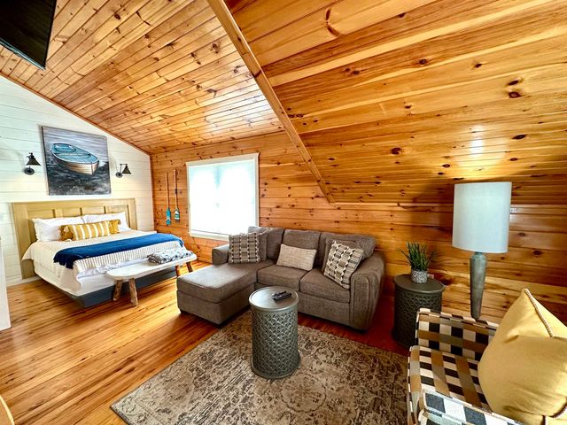 144 Hollie Lane, Mountain View, AR 72556