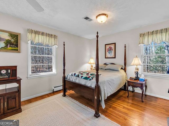 3252 Trickum Road, Woodstock, GA 30188