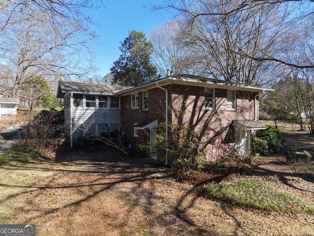 3252 Trickum Road, Woodstock, GA 30188