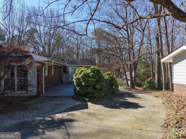 3252 Trickum Road, Woodstock, GA 30188