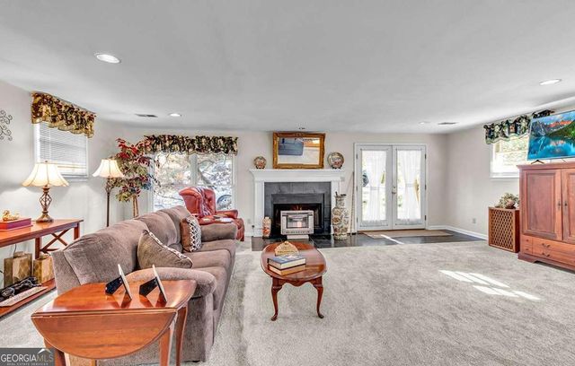 3252 Trickum Road, Woodstock, GA 30188