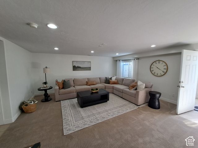 12732 S MERRYVALE CIR, Riverton, UT 84065