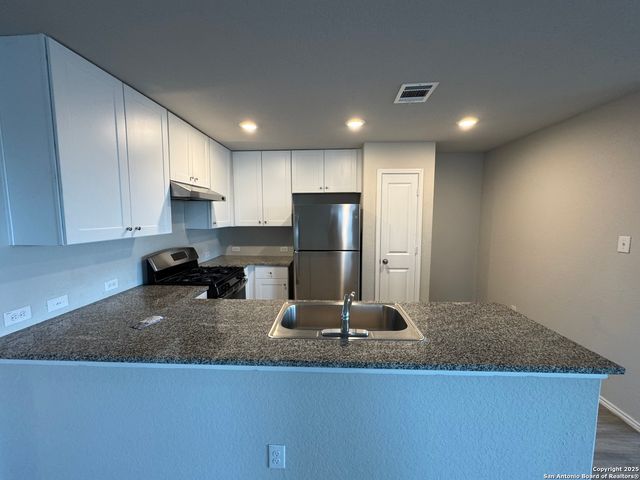 5372 Fair Moon, Bulverde, TX 78163