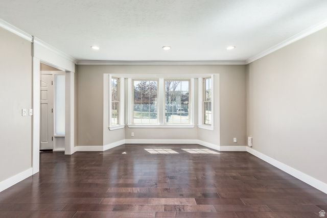 2543 E CLIFF SWALLOW DR, Sandy, UT 84093