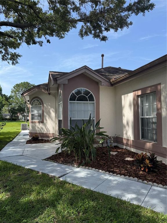 5754 PARKVIEW LAKE DRIVE, Orlando, FL 32821