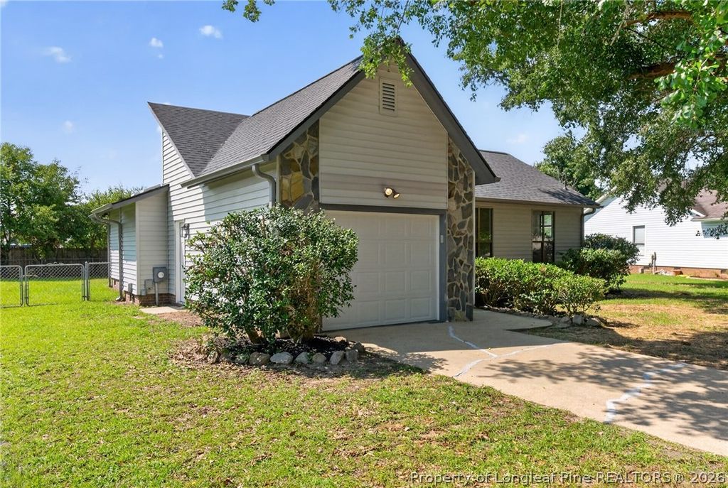 7109 Canary Drive, Fayetteville, NC 28314 — photo 2