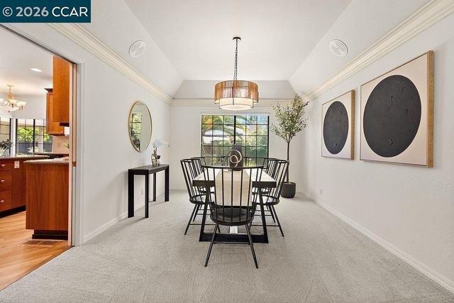 306 Maverick Ct, Lafayette, CA 94549