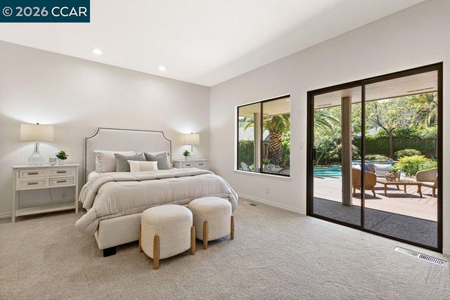 306 Maverick Ct, Lafayette, CA 94549