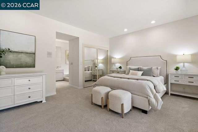 306 Maverick Ct, Lafayette, CA 94549